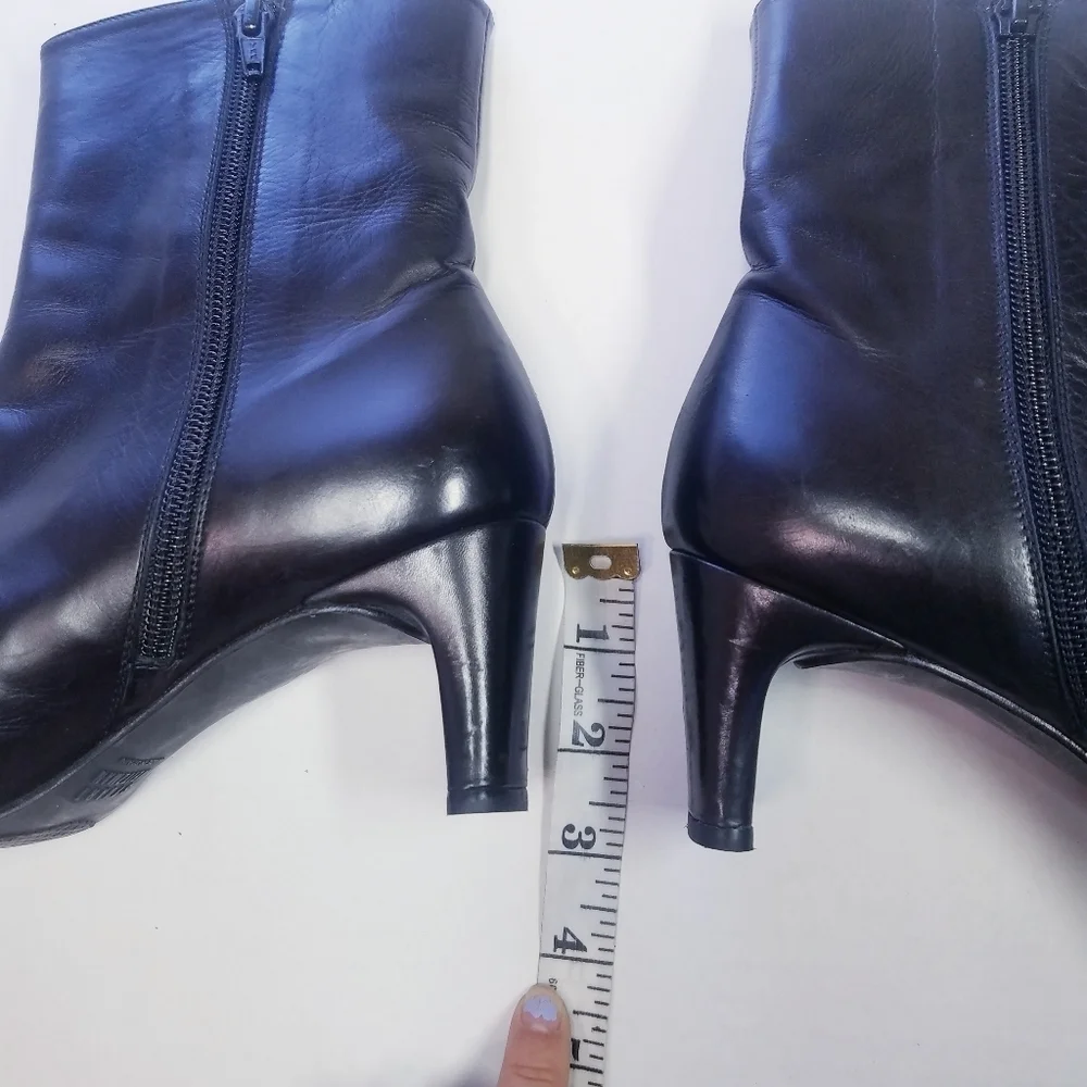 🌸 Stuart Weitzman | Black‎ Ankle Heel Boots, size 7.5